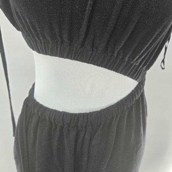 Lilyful Black Asymmetrical Stomach Cutout Jumpsuit Small (Estimated) - Picture 4 of 16